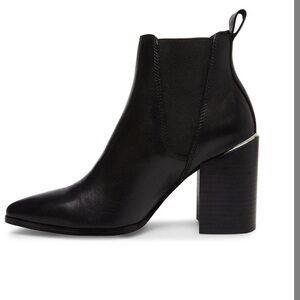 KNOXI BLACK LEATHER Steve Madden booties
